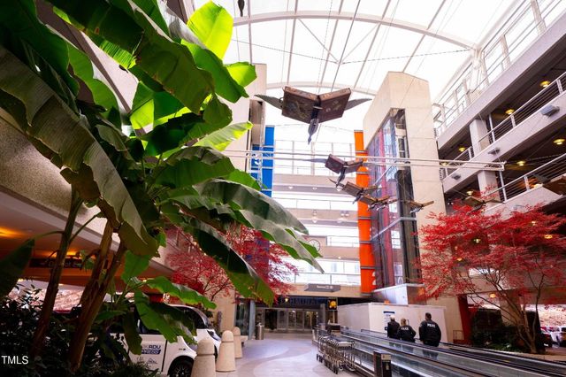 6420 Tanner Oak Lane, Raleigh, NC 27613