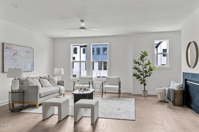 6420 Tanner Oak Lane, Raleigh, NC 27613