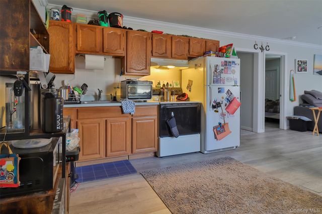 116B Holbrook Road, Holbrook, NY 11741