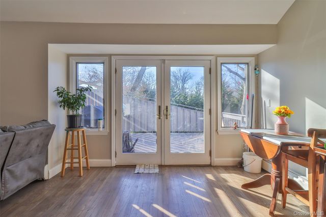 116B Holbrook Road, Holbrook, NY 11741