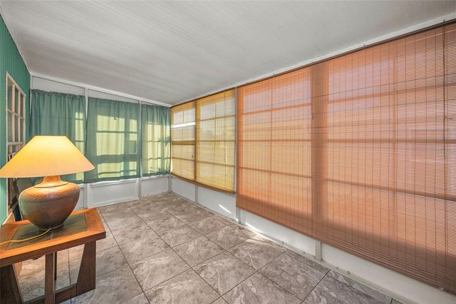 3318 CARNATION LANE, Zephyrhills, FL 33541