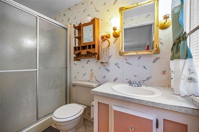 3318 CARNATION LANE, Zephyrhills, FL 33541