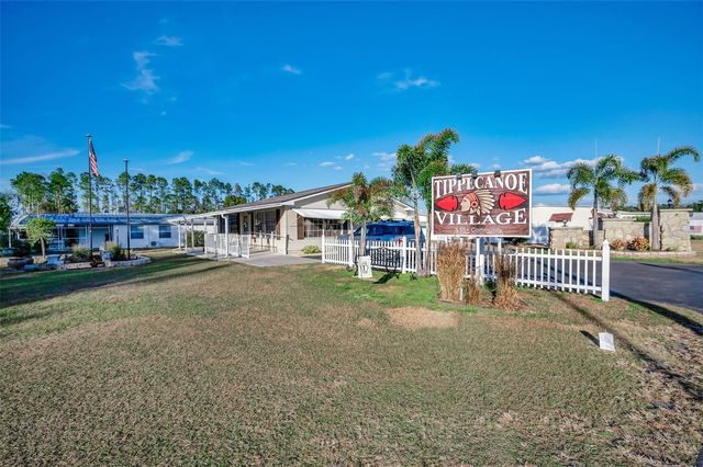 3318 CARNATION LANE, Zephyrhills, FL 33541