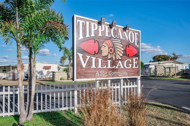 3318 CARNATION LANE, Zephyrhills, FL 33541