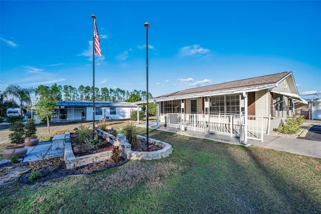 3318 CARNATION LANE, Zephyrhills, FL 33541