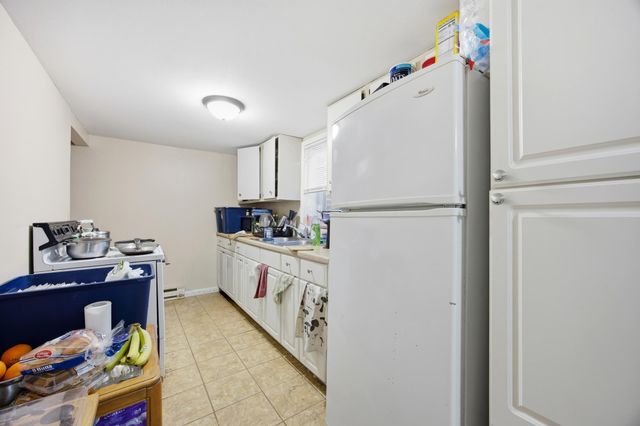 702 21st Street S, Fargo, ND 58103