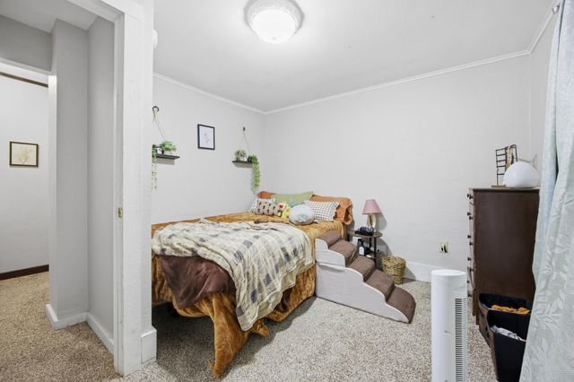 702 21st Street S, Fargo, ND 58103