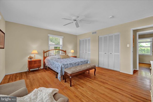 826 BLUE GRASS RD, Lancaster, PA 17601