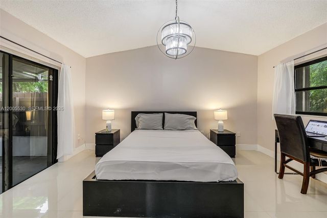 13890 SW 43rd Ter, Miami, FL 33175