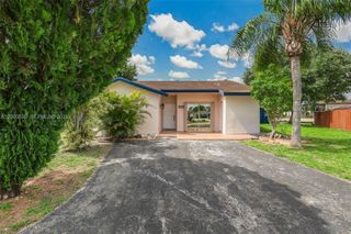 13890 SW 43rd Ter, Miami, FL 33175