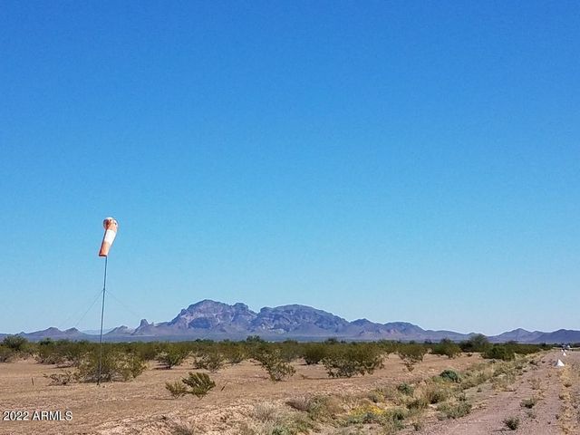 539x3 W Sunland Avenue A3, Tonopah, AZ 85354