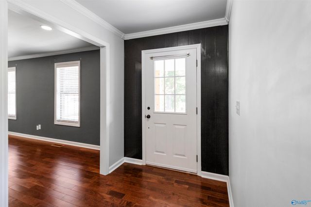 89 Lake Drive, Scottsboro, AL 35769