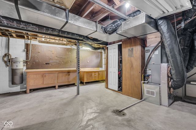 439 Lindsay Court, Indianapolis, IN 46214