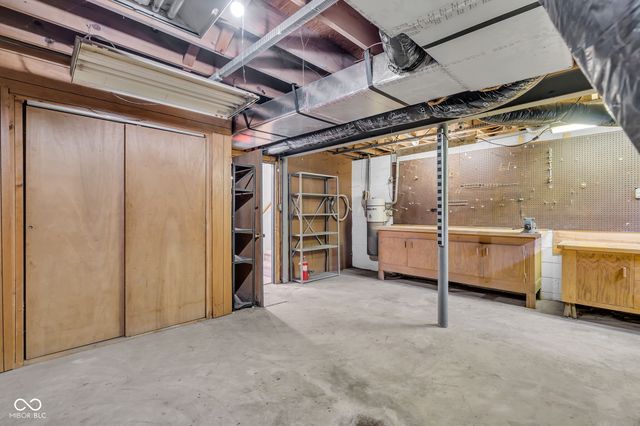439 Lindsay Court, Indianapolis, IN 46214
