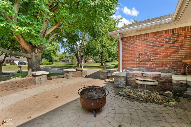 439 Lindsay Court, Indianapolis, IN 46214