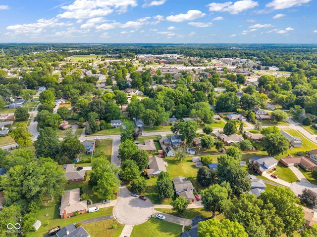 439 Lindsay Court, Indianapolis, IN 46214