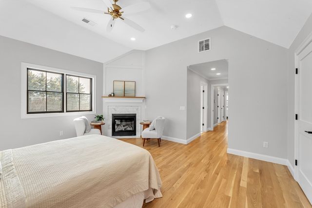 16 Starling Street, Boston, MA 02132