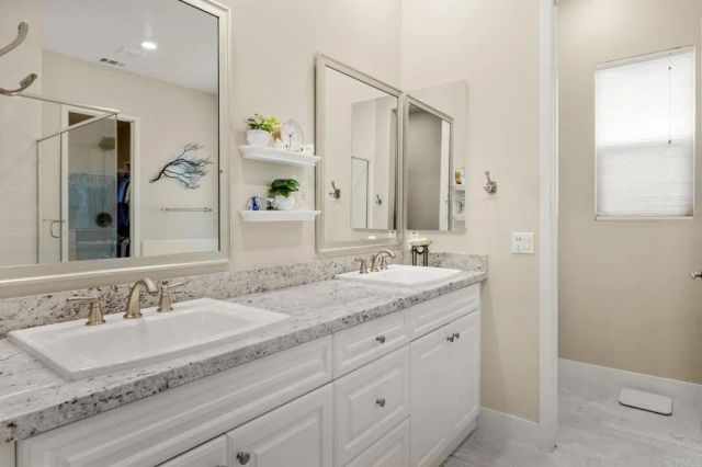 5468 Reef Circle, Carlsbad, CA 92008