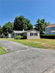 76 Dickens Street, Attleboro, MA 02703