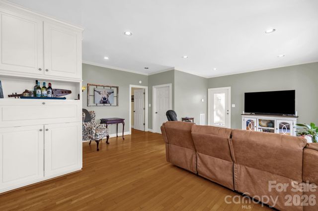 651 Highland Drive, Eden, NC 27288