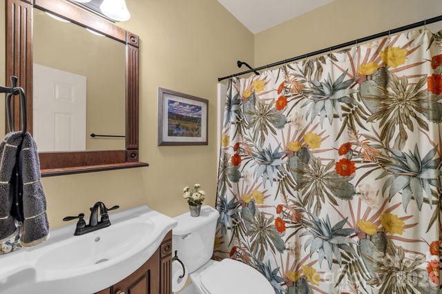 651 Highland Drive, Eden, NC 27288