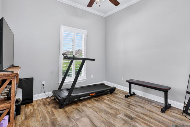 12163 Deventer Dr, Geismar, LA 70734