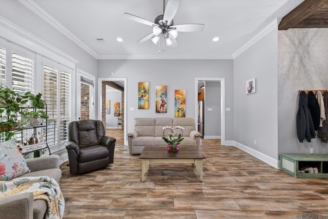 12163 Deventer Dr, Geismar, LA 70734