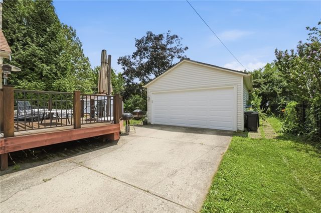 226 Corona Avenue, Oakwood, OH 45419
