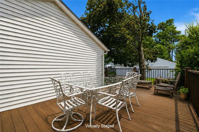 226 Corona Avenue, Oakwood, OH 45419