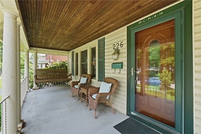226 Corona Avenue, Oakwood, OH 45419