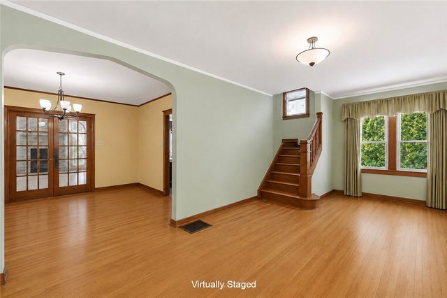 226 Corona Avenue, Oakwood, OH 45419