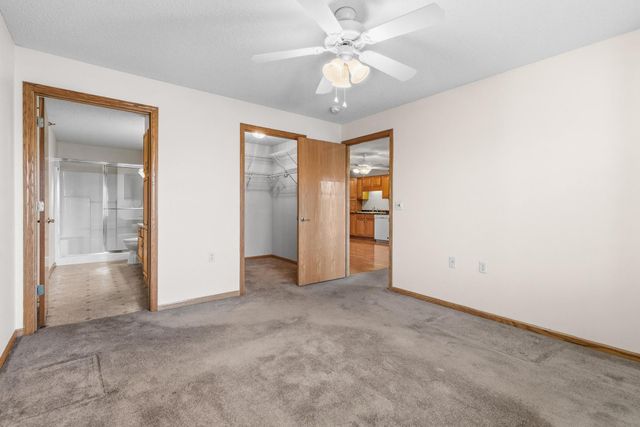 15400 Chippendale Avenue W 315, Rosemount, MN 55068