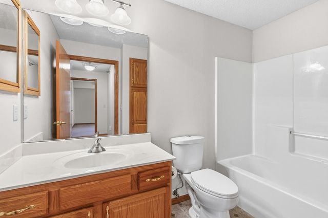 15400 Chippendale Avenue W 315, Rosemount, MN 55068