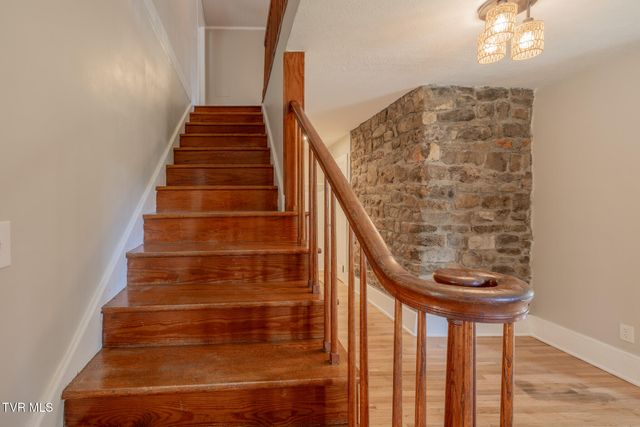 31232 Hollyfield Road, Damascus, VA 24236