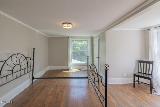 31232 Hollyfield Road, Damascus, VA 24236
