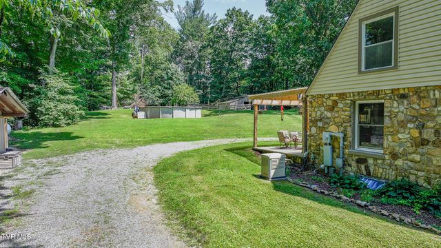 31232 Hollyfield Road, Damascus, VA 24236