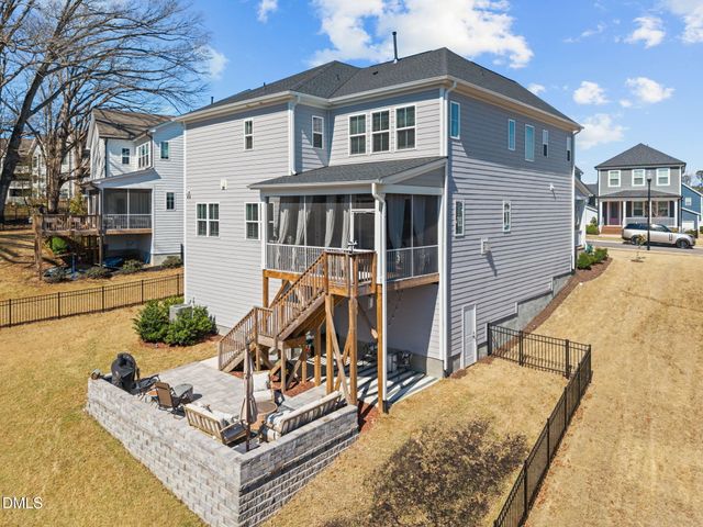 512 Basin Hill Drive, Wake Forest, NC 27587