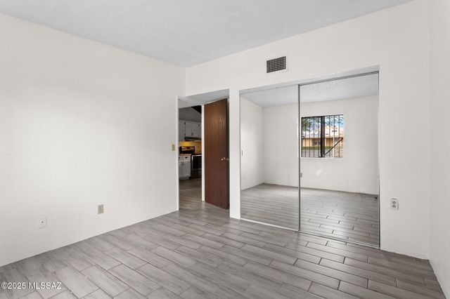 3132 E Presidio Road, Tucson, AZ 85716