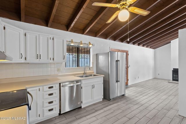 3132 E Presidio Road, Tucson, AZ 85716