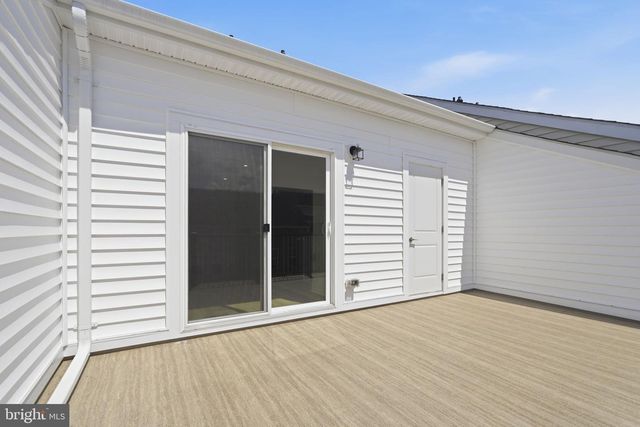 42200 SHINING STAR SQ, Brambleton, VA 20148