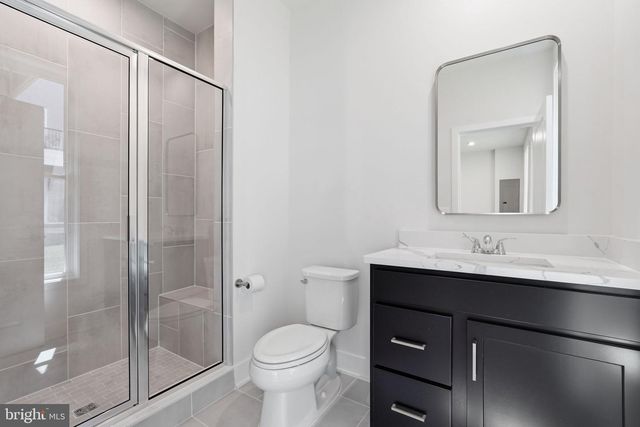 42200 SHINING STAR SQ, Brambleton, VA 20148