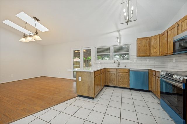 4128 Liverpool Drive, Flower Mound, TX 75028