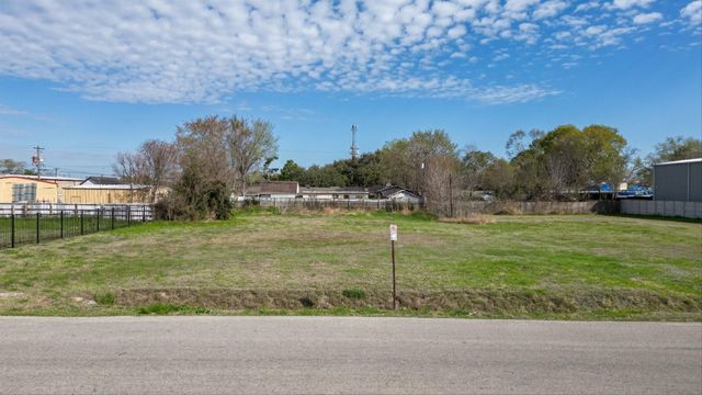 5902 Cypress Street, Houston, TX 77074