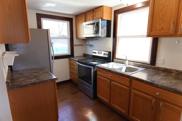 936 Walker Street, Janesville, WI 53545