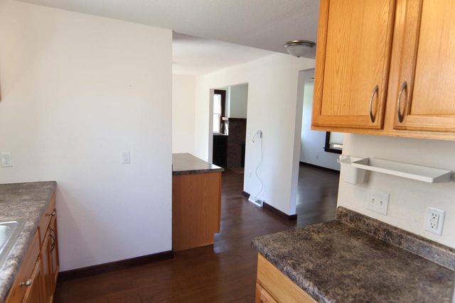936 Walker Street, Janesville, WI 53545