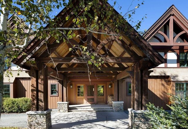 2358 Long Hill Road, Woodstock, VT 05091