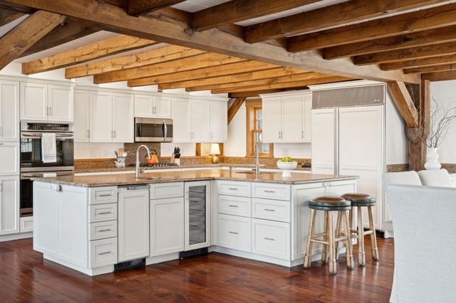 2358 Long Hill Road, Woodstock, VT 05091
