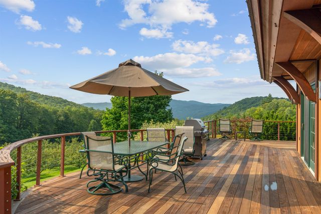 2358 Long Hill Road, Woodstock, VT 05091