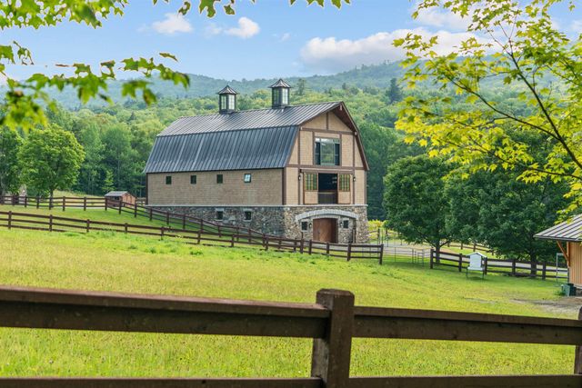 2358 Long Hill Road, Woodstock, VT 05091