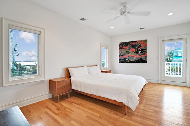 605 Dune Road, Westhampton, NY 11977